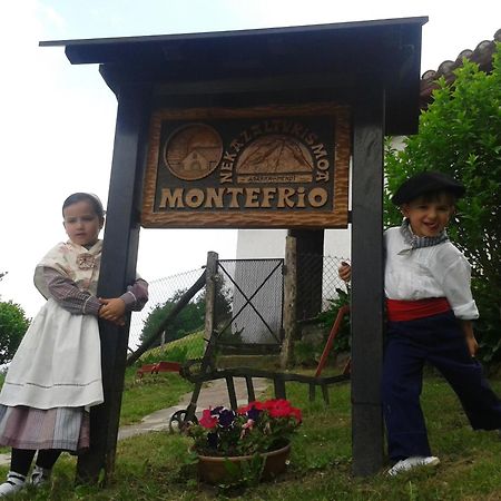 Agroturismo Montefrio Urnieta Eksteriør billede